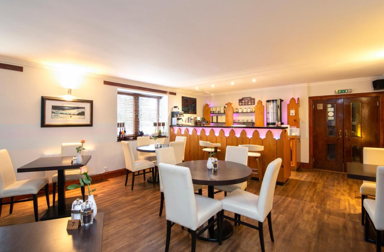 The Auld Kirk Bed & Breakfast Ballater Bagian luar foto