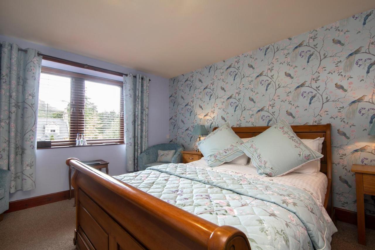 The Auld Kirk Bed & Breakfast Ballater Bagian luar foto
