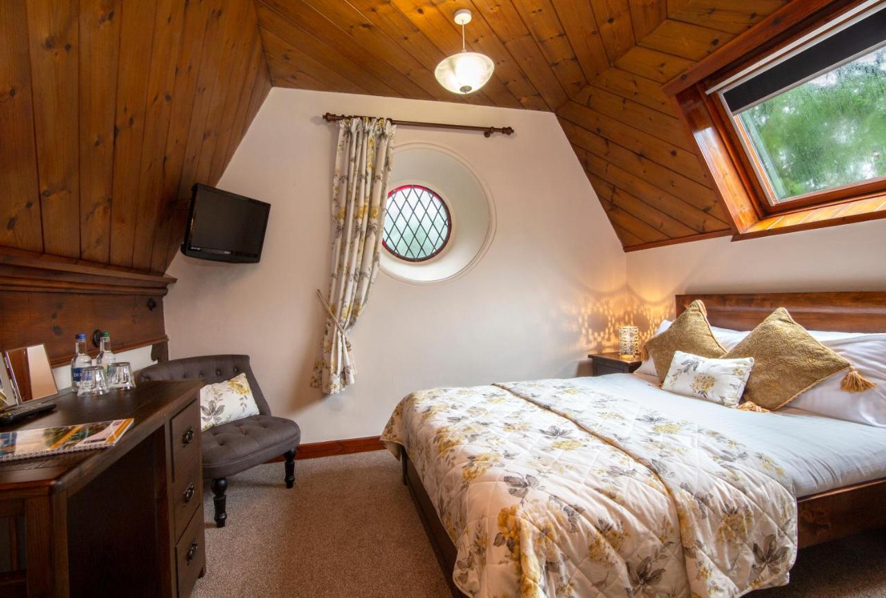 The Auld Kirk Bed & Breakfast Ballater Bagian luar foto