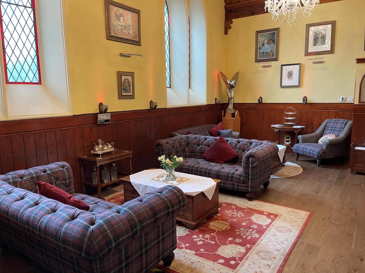 The Auld Kirk Bed & Breakfast Ballater Bagian luar foto
