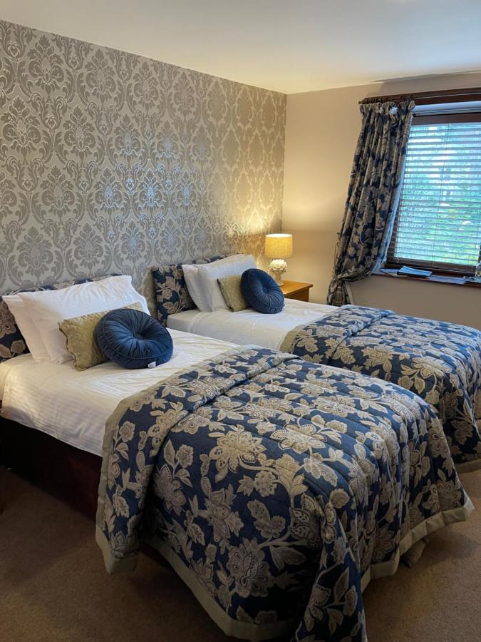The Auld Kirk Bed & Breakfast Ballater Bagian luar foto