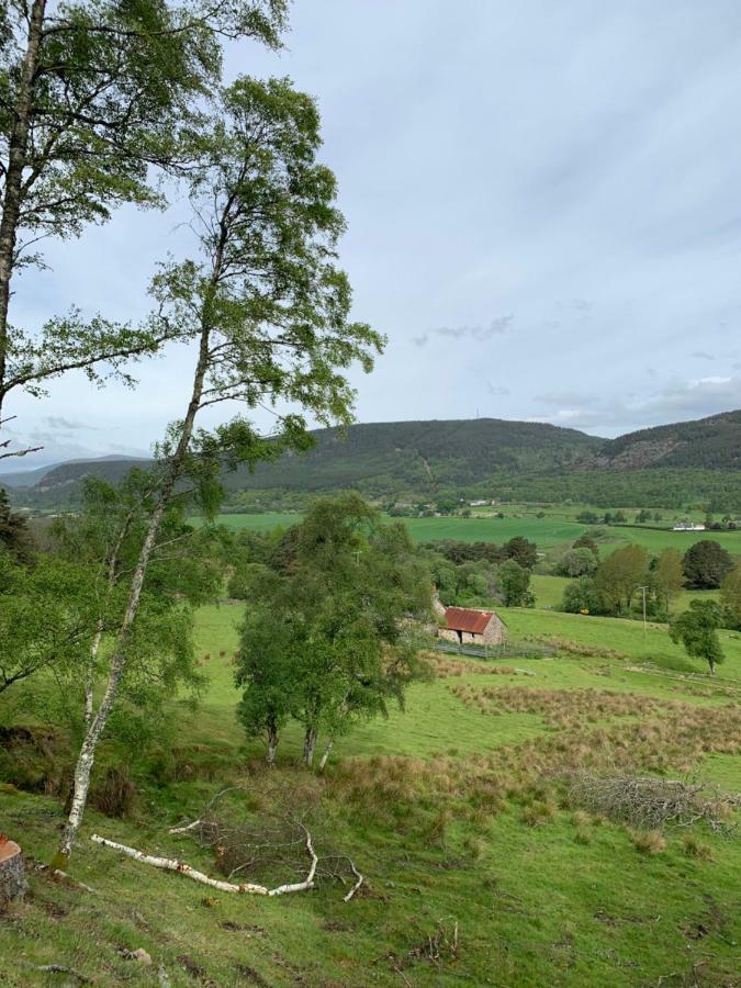 The Auld Kirk Bed & Breakfast Ballater Bagian luar foto